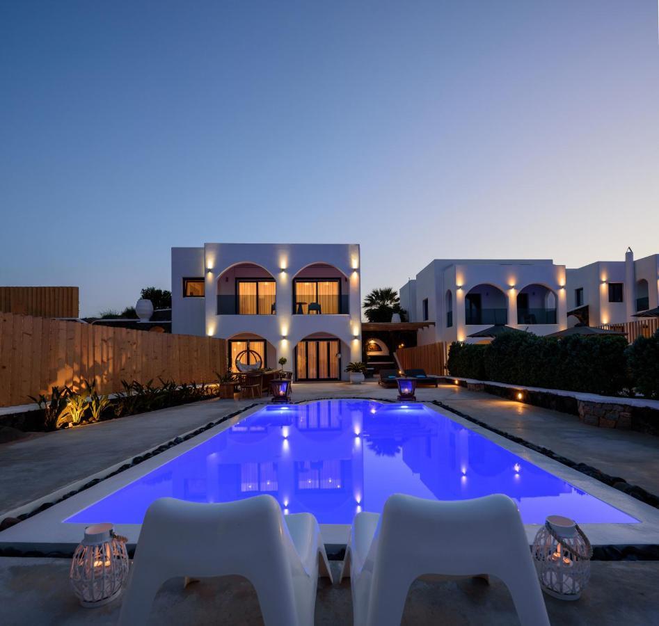 Amor Hideaway Villas Фіра Екстер'єр фото